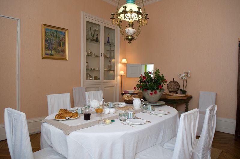 Chambres D'Hotes Les Tilleuls Коньяк Екстер'єр фото